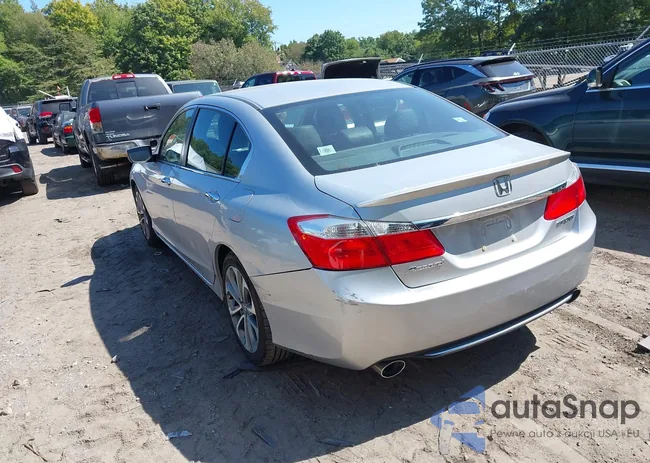 1HGCR2F54DA035501: 43199384