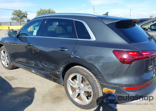 WA1LAAGE4KB009805: 43199463