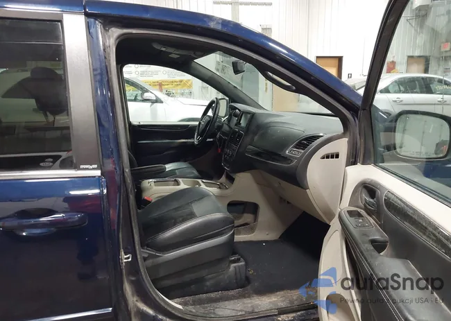 2C4RDGCG8ER302615: 43199521