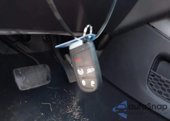 3C4PDDBG2CT136173: 43199539