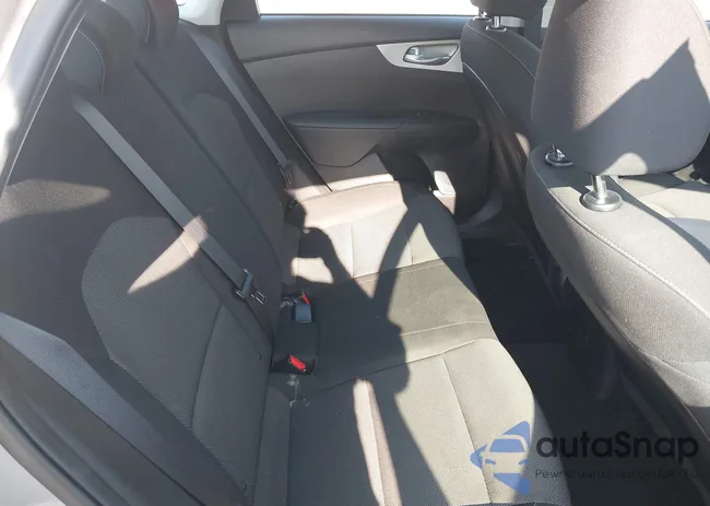 3KPF24ADXPE665406: 43198651