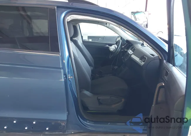 3VV1B7AXXJM059768: 43198698