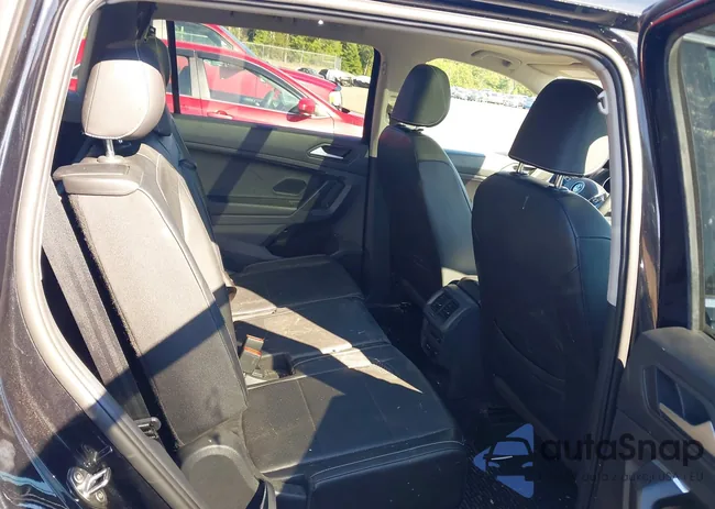 3VV3B7AX0MM118968: 43198705