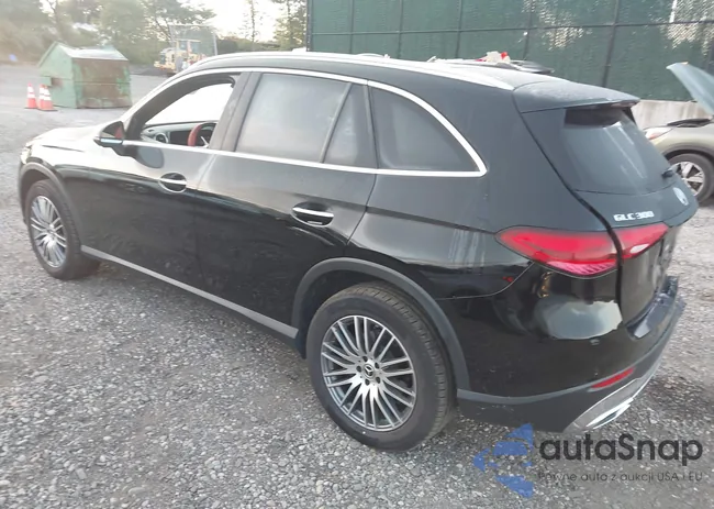 W1NKM4HB1RF139311: 43198760