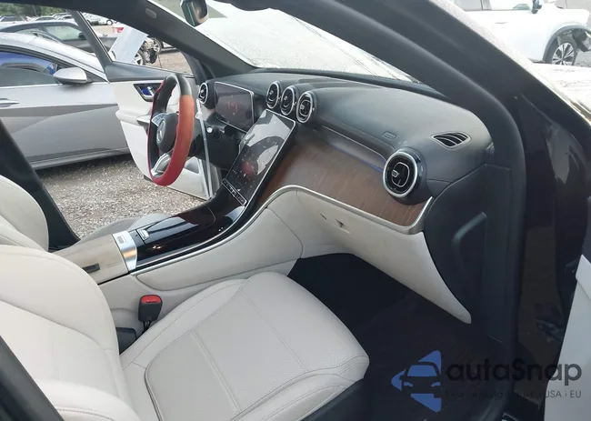 W1NKM4HB1RF139311: 43198760