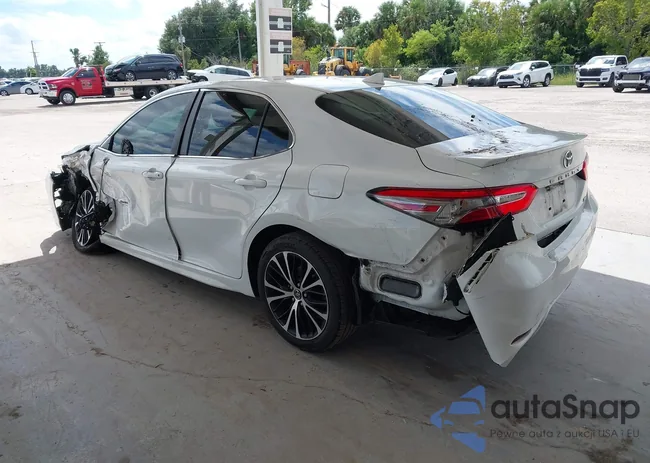 4T1B11HK9KU798832: 43198815