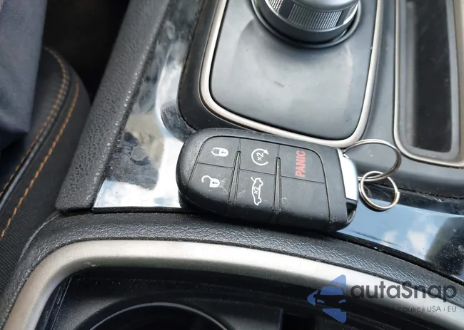 2C3CCABG9KH693710: 43200236