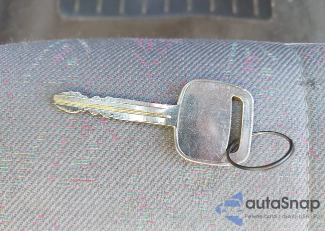 2T1BR12EXYC330307: 43200285