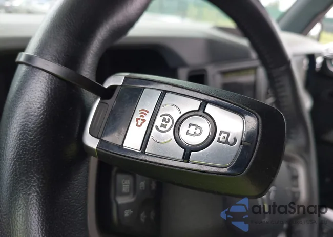 1FMEE5DH3NLB35950: 43200317