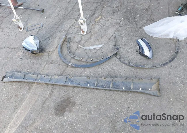 5YJYGAEEXMF158832: 43200426