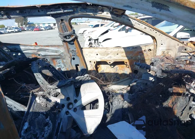 1V2GNPE85PC002728: 43200434