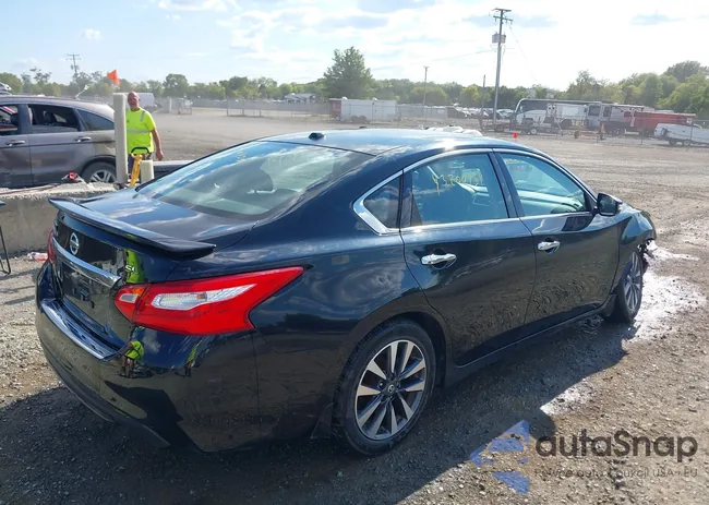 1N4AL3AP8GC263358: 43200454