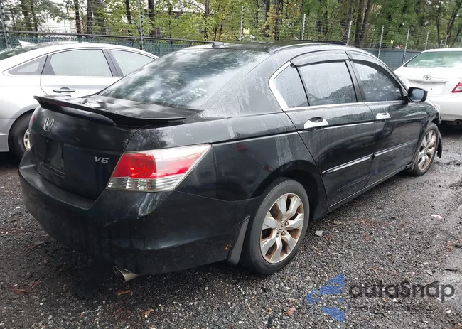 1HGCP36858A070687: 43200459