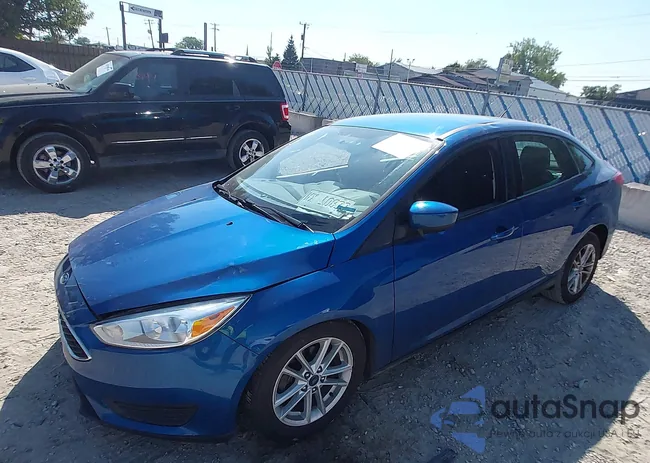 1FADP3F27JL239008: 43200544