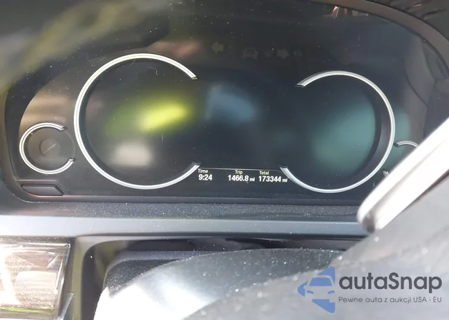 WBAYF8C54FD655428: 43199614