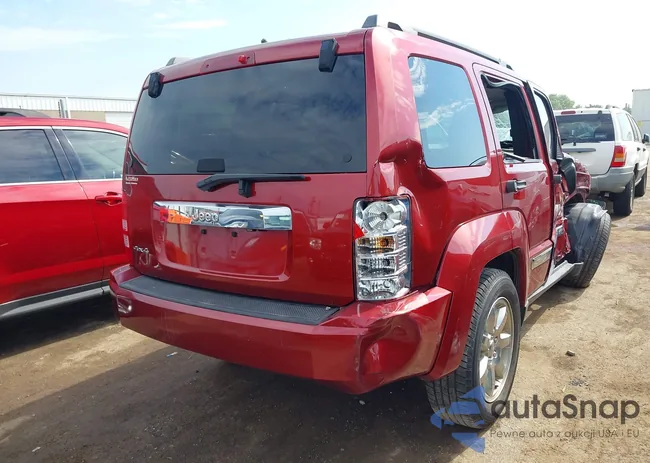 1C4PJMAK6CW176393: 43199641