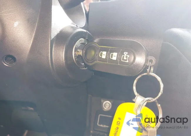 3C6URVJG9LE134296: 43199643