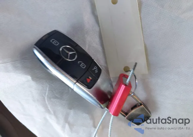 WDDZF4JB3HA284877: 43199704