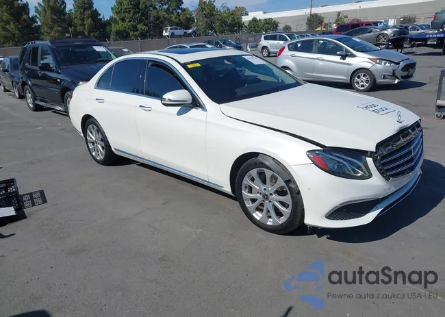 WDDZF4JB3HA284877: 43199704