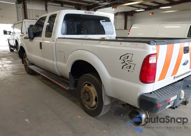 1FT7X2B63CEC58687: 43199753