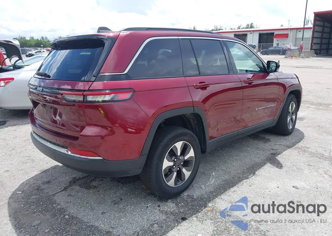 1C4RJYB68RC124856: 43199898