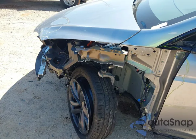 7SAXCBE52TF472585: 43201197