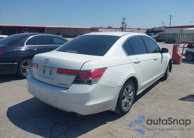 1HGCP2F68CA102954: 43201271