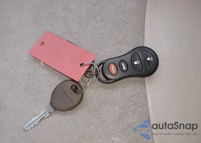 1C3AL56R06N233889: 43201334