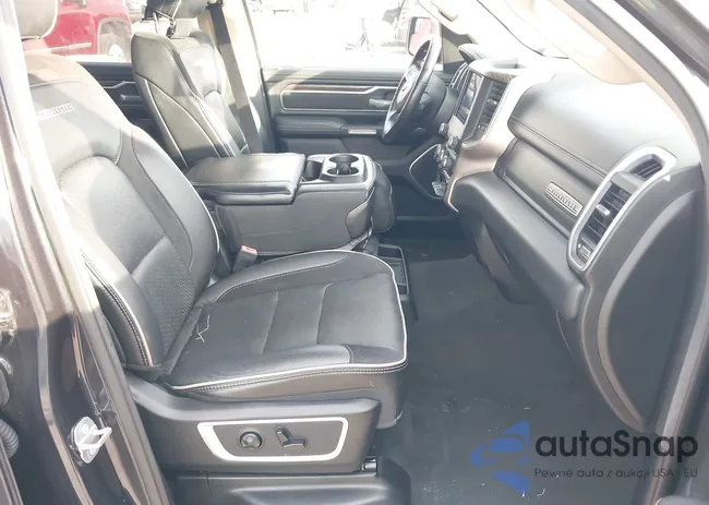 1C6SRFJT3LN355172: 43201374