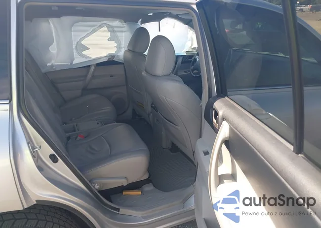 5TDBK3EH0BS076143: 43201540