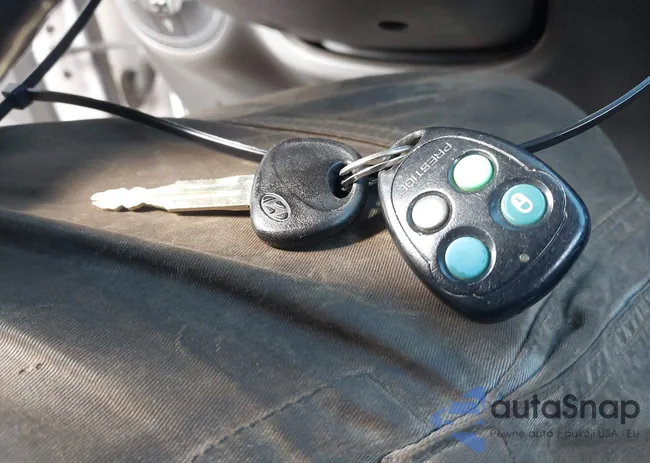 KM8SC73D24U599503: 43200700