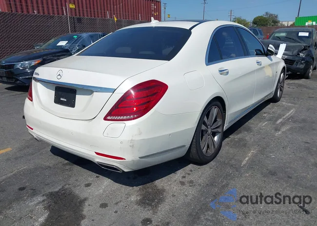 WDDUG6DB7HA300898: 43200782