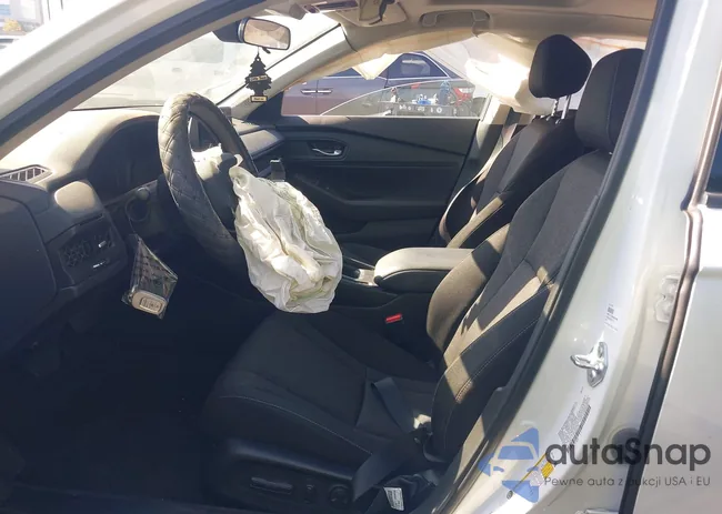 1HGCY1F32PA042785: 43200802