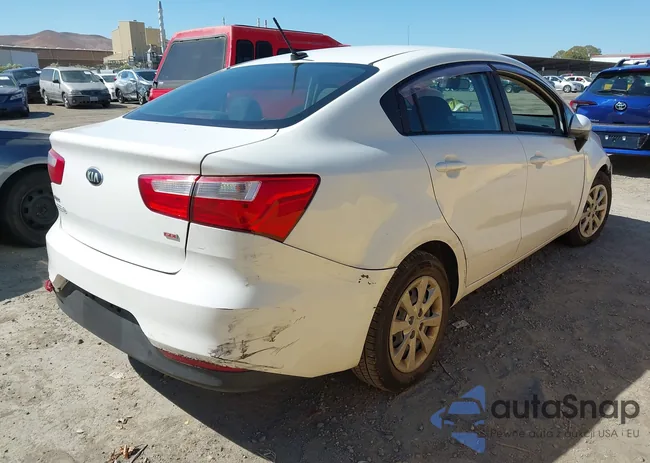 KNADM4A32G6681305: 43200907