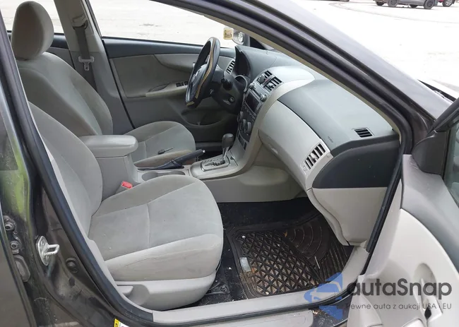 2T1BU4EE9BC640905: 43202045