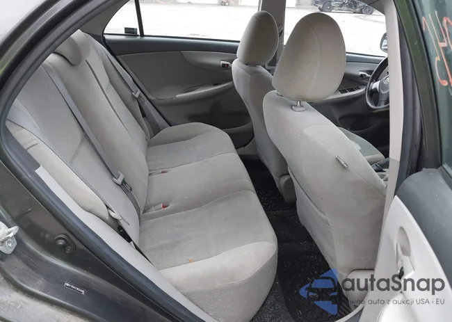 2T1BU4EE9BC640905: 43202045