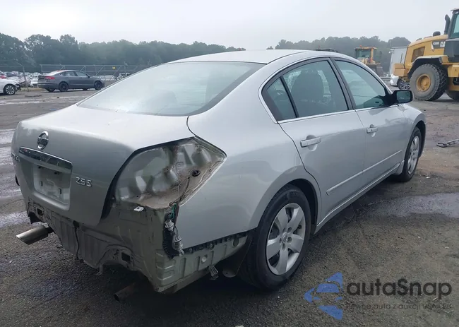 1N4AL21E88C123840: 43202192