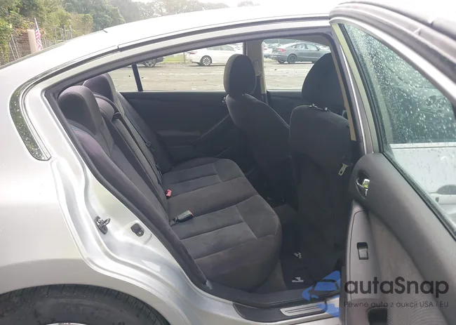 1N4AL21E88C123840: 43202192