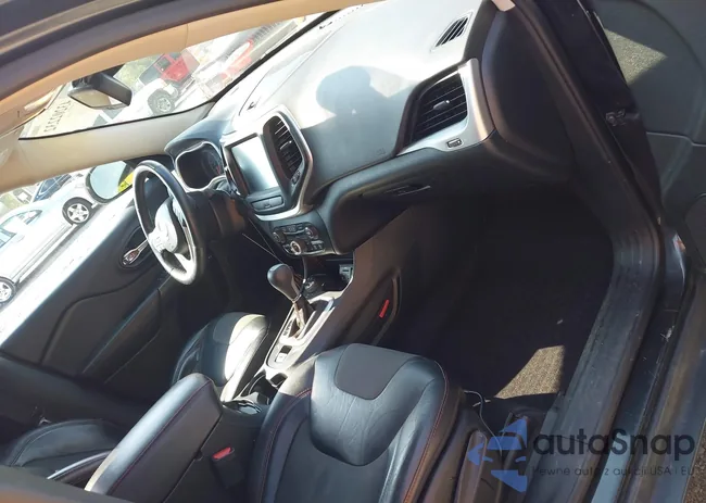 1C4PJMBS3GW332684: 43202232