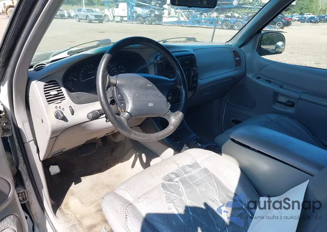 1FMYU22E3WUC85544: 43202236