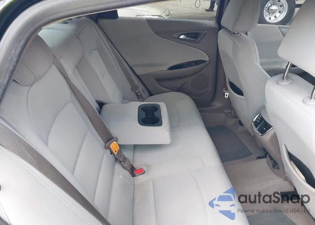 1G1ZD5ST2JF143524: 43202257