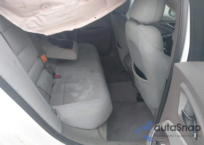 1G1ZB5ST9GF252271: 43202265