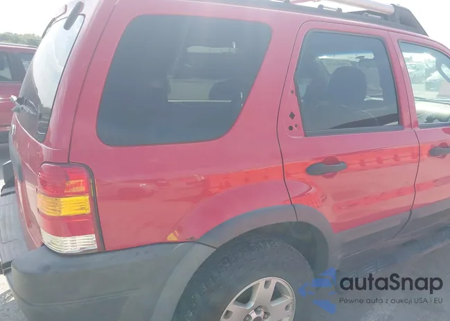 1FMCU04122KD01182: 43202413