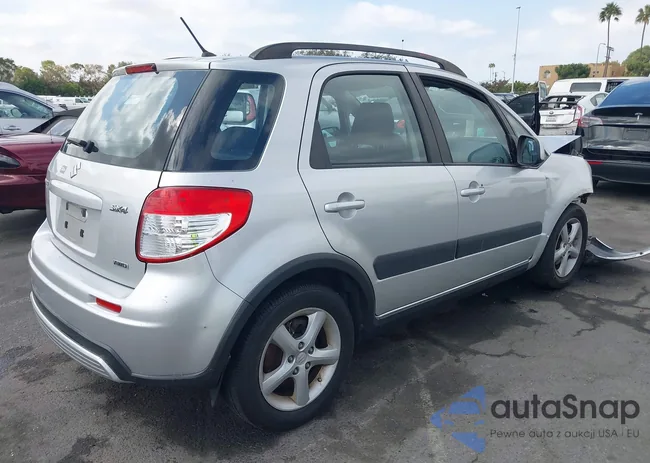 JS2YB413795103144: 43202530