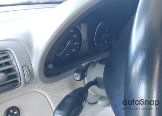 WDBRF52H76E022013: 43201580