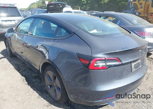 5YJ3E1EAXPF417420: 43201582