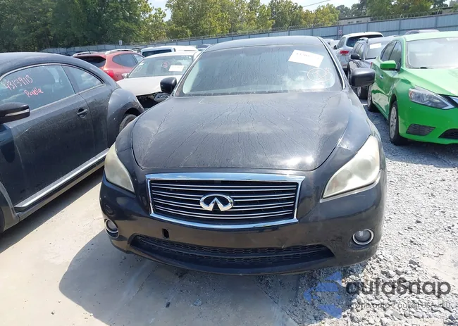 JN1BY1AP0BM323675: 43201773