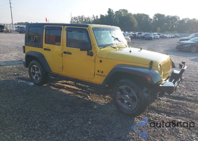 1J4GA39138L528290: 43201819