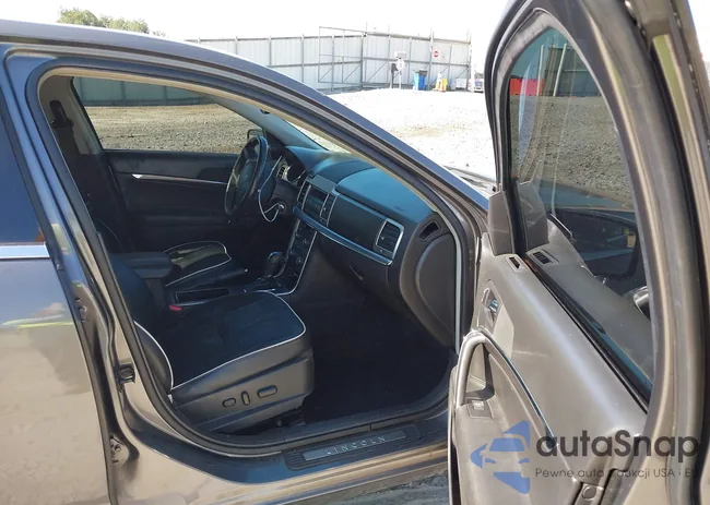 3LNHL2GC4CR802637: 43201842