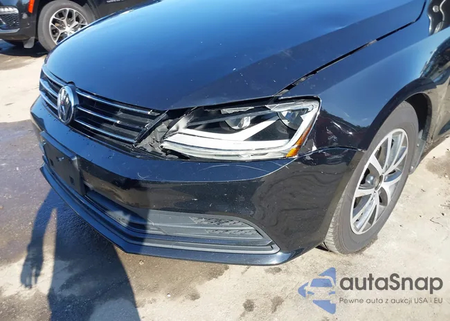 3VWDB7AJ8HM411261: 43201878